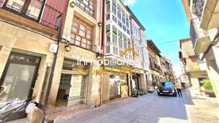 Casa a Santo Domingo de la Calzada. Coqueta casa lista para entrar a vivir o destinar a alojamiento