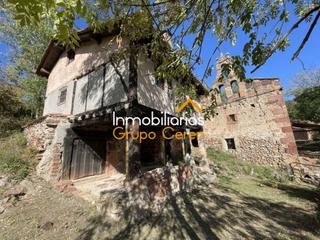 Casa a Ezcaray. Casa en la aldea de turza para rehabilitar