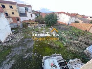 Édifice à Villar de Torre. Terreno urbano de 652m2  con construccion industrial de 484m2 en