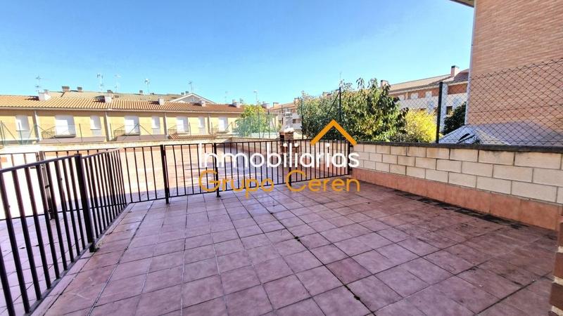 Foto 23ddd0e6-5ff4-4cf9-928b-37322fe7d23b. Casa adossada amb calefacció aparcament a Alesanco