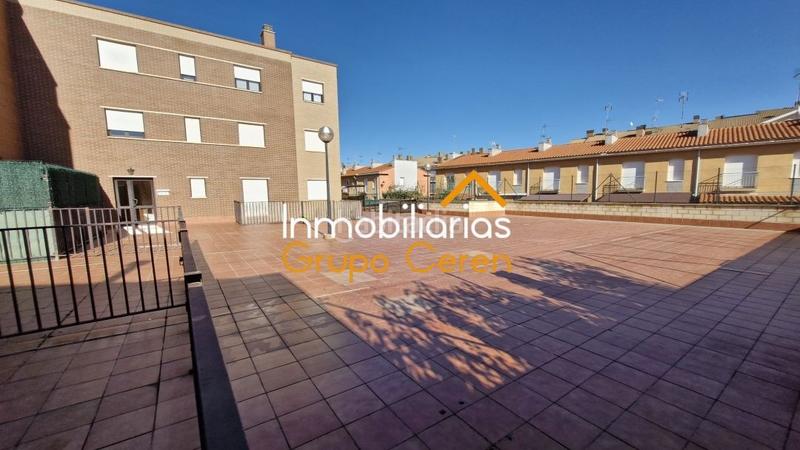 Foto 8f33cbdf-bb42-479c-8989-ba3b8e966f00. Casa adossada amb calefacció aparcament a Alesanco