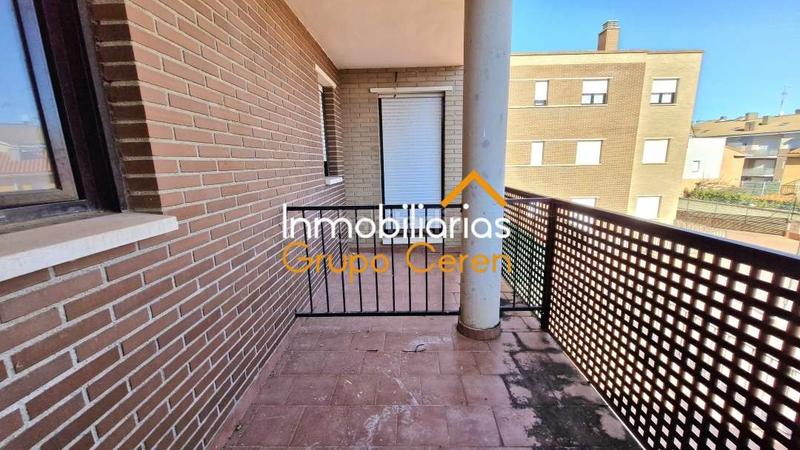 Foto a2b78057-a6b1-483b-8be1-b0e2b04f345f. Casa adossada amb calefacció aparcament a Alesanco