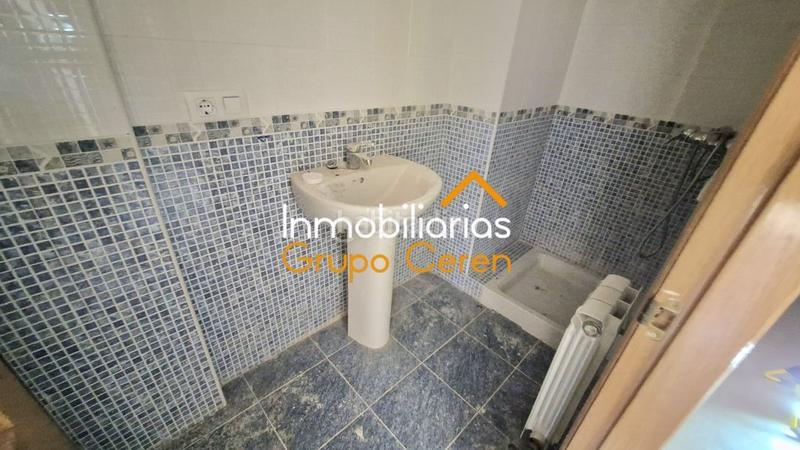 Foto b4608998-8528-47ed-9ed6-7fc0ec1ccacc. Casa adossada amb calefacció aparcament a Alesanco