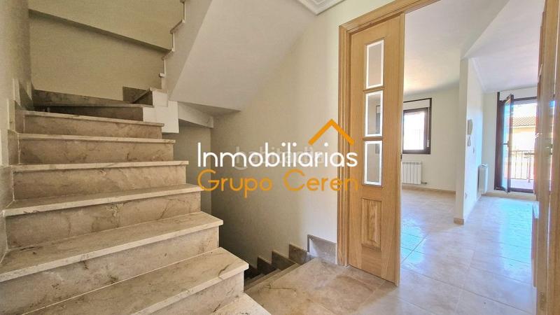 Foto d49b637d-82fe-44af-bde6-feee862570e3. Casa adossada amb calefacció aparcament a Alesanco