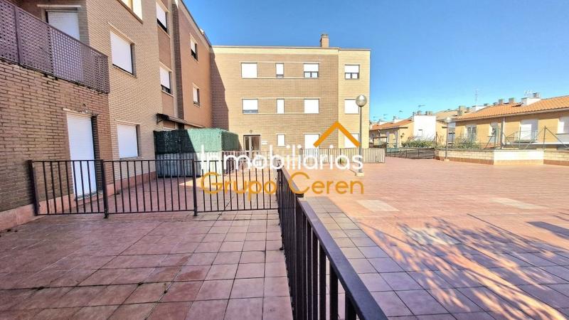 Foto f06a9da5-12ca-4849-9701-1f4edcc4a3e2. Casa adossada amb calefacció aparcament a Alesanco