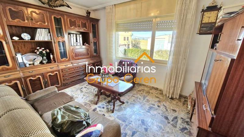 Foto 0d1b4dbb-7463-4a7f-83aa-9e8754cd6959. Chalet avec chauffage parking dans Villarta - Quintana