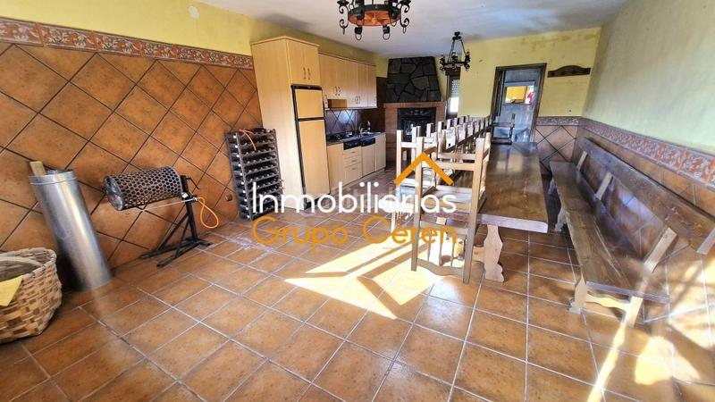 Foto 37b506f1-9702-4e5b-842e-b155050a9b9a. Chalet avec chauffage parking dans Villarta - Quintana