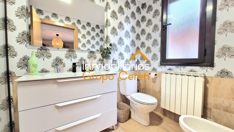 Foto f565435c-e720-4e0b-b925-9bc6dd5dbb5e. Maison jumelée avec chauffage piscine dans Cirueña