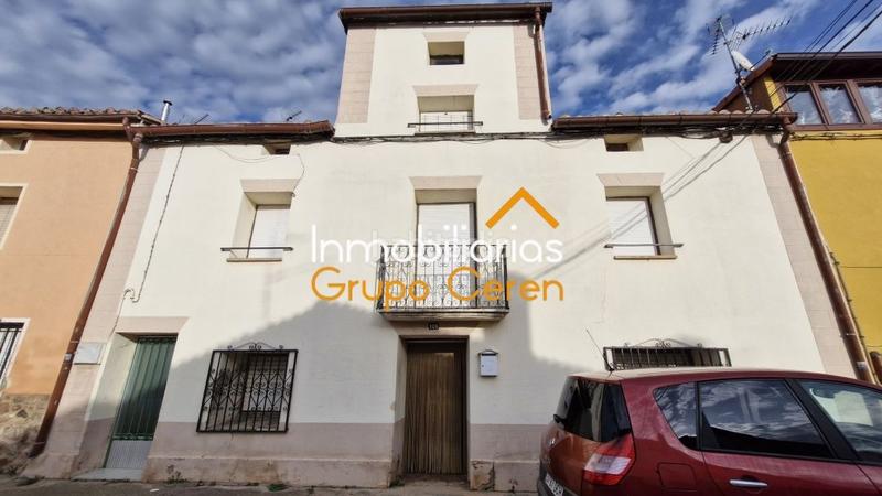 Foto 1c79373c-1c1a-4b79-866f-3dff1e06785d. Casa amb calefacció aparcament a Cirueña