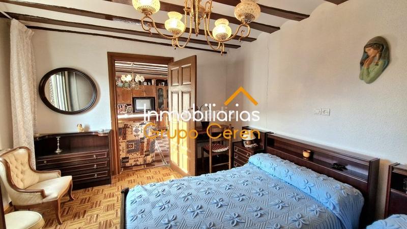 Foto 4428237d-8284-405a-9e96-721f69b31428. Casa amb calefacció aparcament a Cirueña