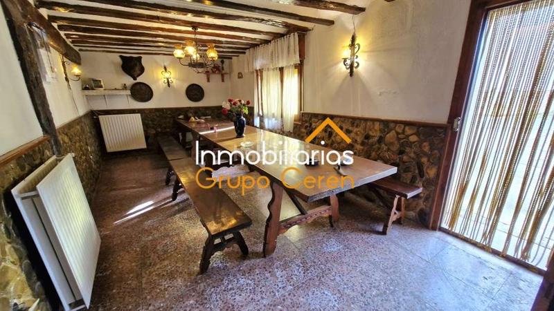 Foto 7e0d569c-7594-4be3-8d85-97dc5251a05c. Casa amb calefacció aparcament a Cirueña