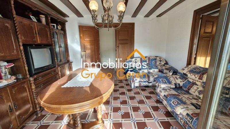 Foto bb22006c-aeeb-422f-a3b0-5f8d24ca42d3. Casa amb calefacció aparcament a Cirueña