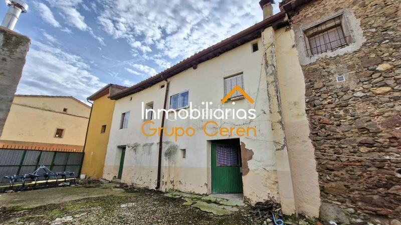 Foto c3d7376a-b8c2-4020-979b-d62e17008670. Casa amb calefacció aparcament a Cirueña