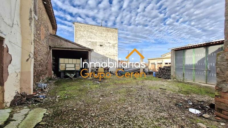 Foto f495fcf2-f5fe-4629-8a32-21e8a98dfe38. Casa amb calefacció aparcament a Cirueña