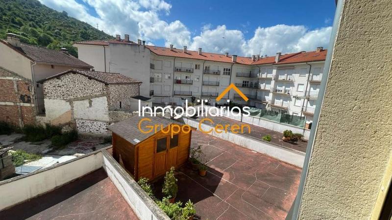 Foto b2850f1e-7f0e-4ee2-804c-9756ccf430a2. Apartamento coqueto apartamento con vistas al río en Ezcaray