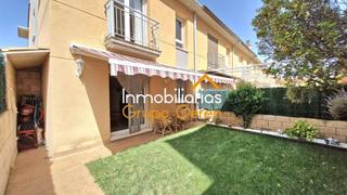 Semi detached house en Alesanco. En alesanco adosado en esquina,  una localidad perfecta vivir de