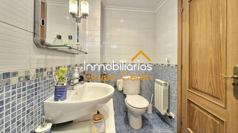 Foto 03ef9af2-bea8-4f41-9f83-86d4c0e03a68. Casa adosada adosado en esquina, una localidad perfecta vivir de continuo o venir a disfrutar los fines de semana. en Alesanco