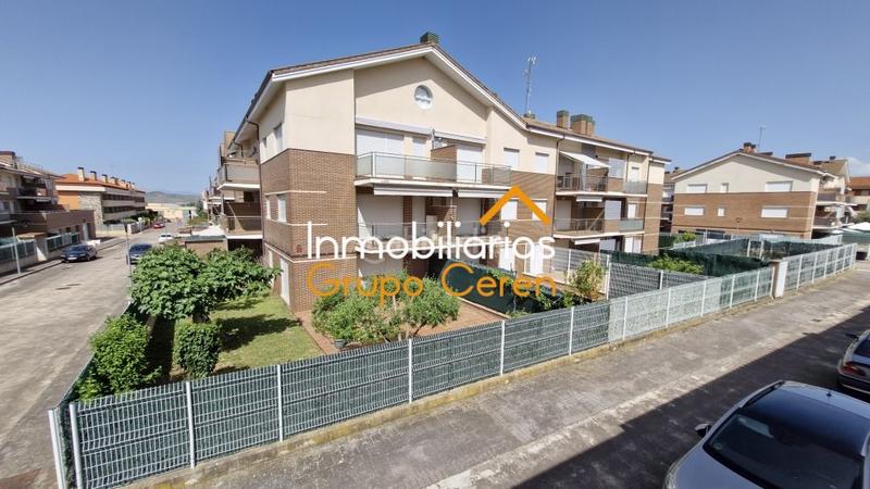 Foto 5148fe84-a188-47de-a9c5-4f5e20ab3b2b. Casa adosada adosado en esquina, una localidad perfecta vivir de continuo o venir a disfrutar los fines de semana. en Alesanco