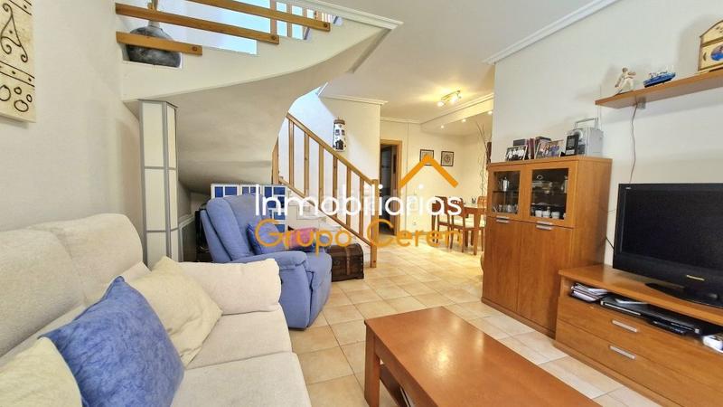 Foto 68a16d7d-9e70-458b-ae5f-e0e5e1ca6d17. Casa adosada adosado en esquina, una localidad perfecta vivir de continuo o venir a disfrutar los fines de semana. en Alesanco