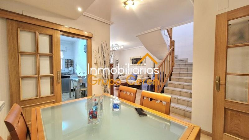 Foto c9364bc1-7f94-4e4b-88d0-fd408c9cfa1d. Casa adosada adosado en esquina, una localidad perfecta vivir de continuo o venir a disfrutar los fines de semana. en Alesanco