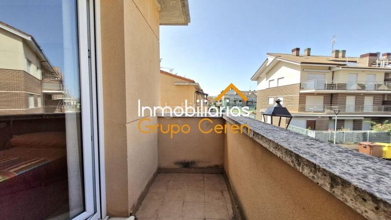 Foto ea32e3b9-7fba-4794-bcf9-c10b7a1c7d1c. Casa adosada adosado en esquina, una localidad perfecta vivir de continuo o venir a disfrutar los fines de semana. en Alesanco