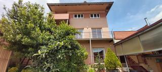 Casa a Badarán. En badarán, amplia vivienda lista para entrar a vivir. ideal par