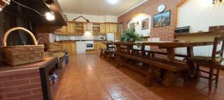 Casa a Badarán. En badarán, amplia vivienda lista para entrar a vivir. ideal par