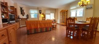 Casa a Badarán. En badarán, amplia vivienda lista para entrar a vivir. ideal par
