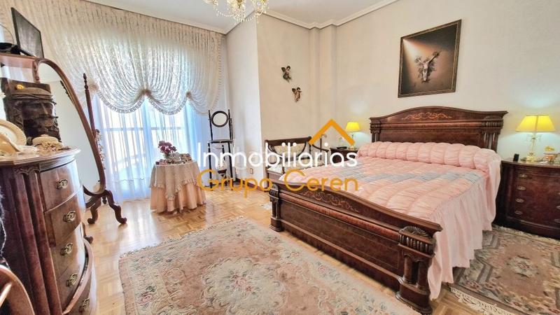 Foto ae4d9b10-7e1f-4828-aba8-3eb9308869c9. Piso amplio piso con dos terrazas y garaje en opcional en el centro de la ciudad en Santo Domingo de la Calzada