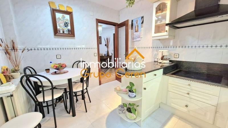 Foto d563c7b3-9b97-4b76-af5b-f8ca59b68e37. Piso amplio piso con dos terrazas y garaje en opcional en el centro de la ciudad en Santo Domingo de la Calzada