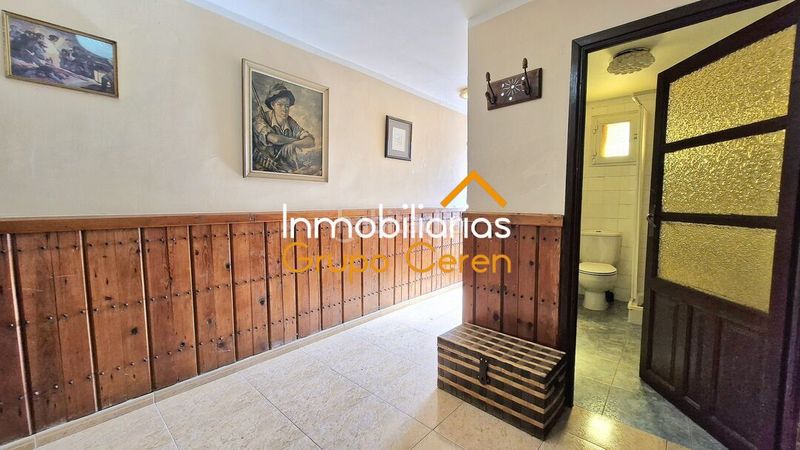 Foto b538f051-40fd-43b2-b90c-a35af372866a. Casa amb calefacció a Alesanco