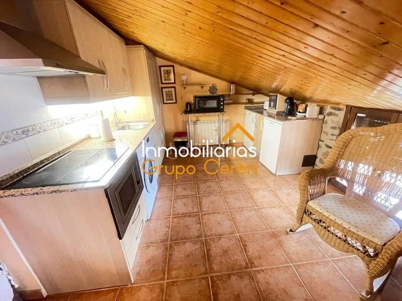 Foto 9e5caa78-aedf-4e50-9b7f-10f74573f03a. Àtic a calle las teñas 20 a Ezcaray