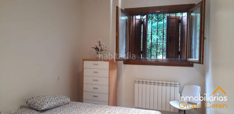 Foto d7a1f279-7686-4d73-aa76-2472ea66ab89. Piso en calle trasera de san lázaro 3 apartamento ideal inversores! en Ezcaray