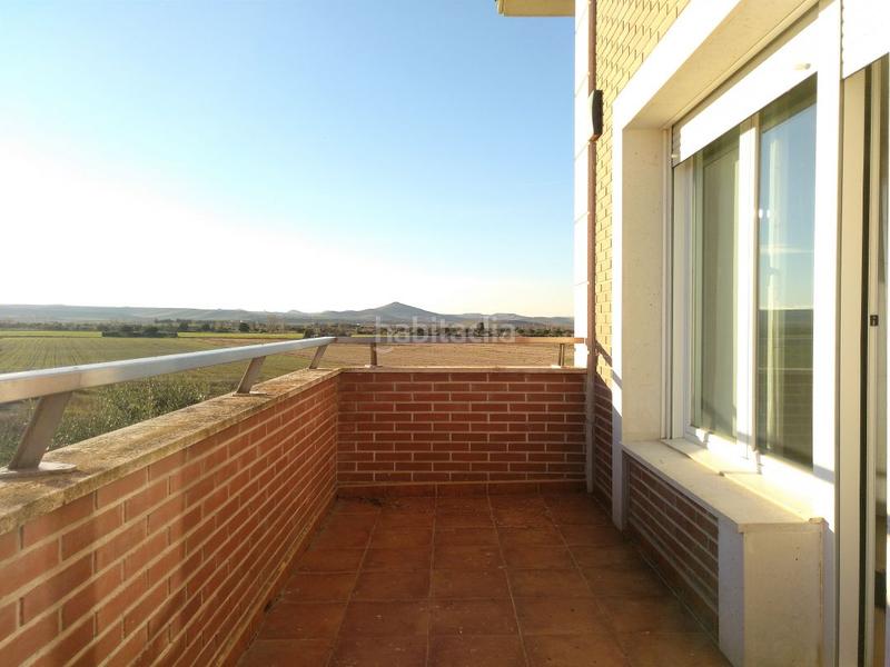 Foto 3d0e878b-d369-477a-804e-3fadc95ab112. Chalet impresionante chalet de lujo en el paseo de la carrera en Santo Domingo de la Calzada