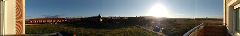 Foto dd802c80-3a6d-41ef-9278-7518c3d4e523. Chalet impresionante chalet de lujo en el paseo de la carrera en Santo Domingo de la Calzada