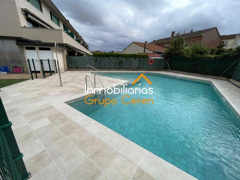 Foto 81dedf49-2929-46a4-8d9b-4545c3554aaa. Dúplex duplex con terraza y piscina para entrar a vivir en Alesanco