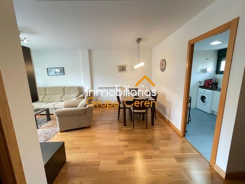 Foto ce73f292-7ccc-411c-a948-76a74be9ba1d. Dúplex duplex con terraza y piscina para entrar a vivir en Alesanco