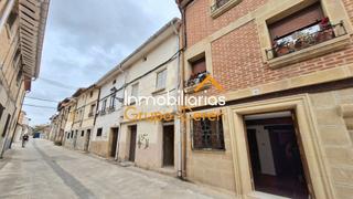 Maison à Grañón. Descubre tu refugio en grañón, a un paso de santo domingo de la