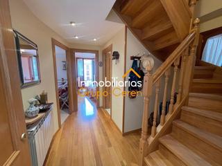 Dúplex  Calle cristobal de zamudio. Vivienda tipo duplex en el centro  con vistas despejadas