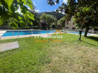 Local commercial à Ezcaray. Txoko con derecho a piscina en urbanizacion el plantio