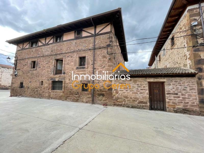 Foto 5d5b0947-8c34-471b-a68b-9dadba54dcba. Piso espectacular bajo con amplio patio, en Valgañón