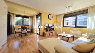 Apartament a Cirueña. Con muchas opciones y por muy poco, la vida que siempre soñaste