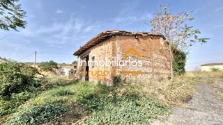 Casa a Alesanco. Descubre tu refugio en alesanco pajar con terreno ideal para fin