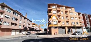 Apartament a Santo Domingo de la Calzada. Apartamento económico amueblado y con ascensor en zona tranquila