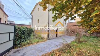 Maison à Canillas de Río Tuerto. Descubre tu refugio ideal en la ruta de los monasterios
