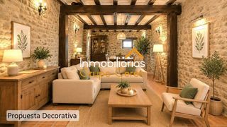 Haus in Santo Domingo de la Calzada. Descubre tu nuevo hogar en el corazón de la ciudad!