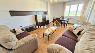 Alquiler Piso en Santo Domingo de la Calzada. Piso céntrico con garaje incluido, ascensor y 2 terrazas