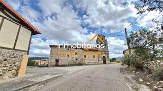 Casa a Redecilla del Campo. Oportunidad única casa con jardín en bascuñana
