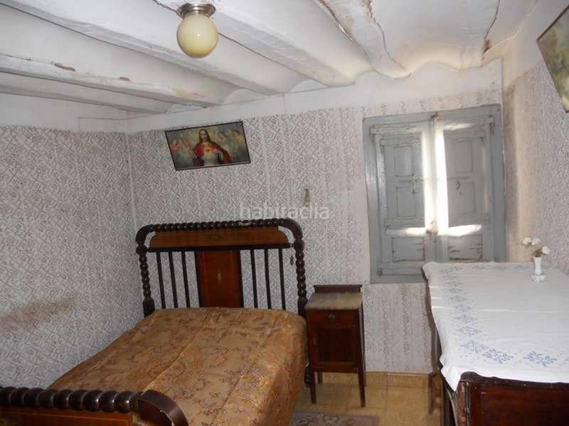 Foto f8c83b0d-3374-45a6-8795-163c2796609d. Casa en plena montaña, con un entorno rural incomparable y a 5 minutos de santo domingo en Santurdejo