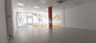 Local commercial à Santo Domingo de la Calzada. En la avenida principal con entrada por dos calles